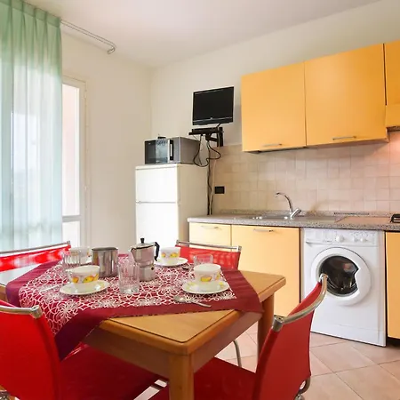 Appartement Beautiful In Nisportino